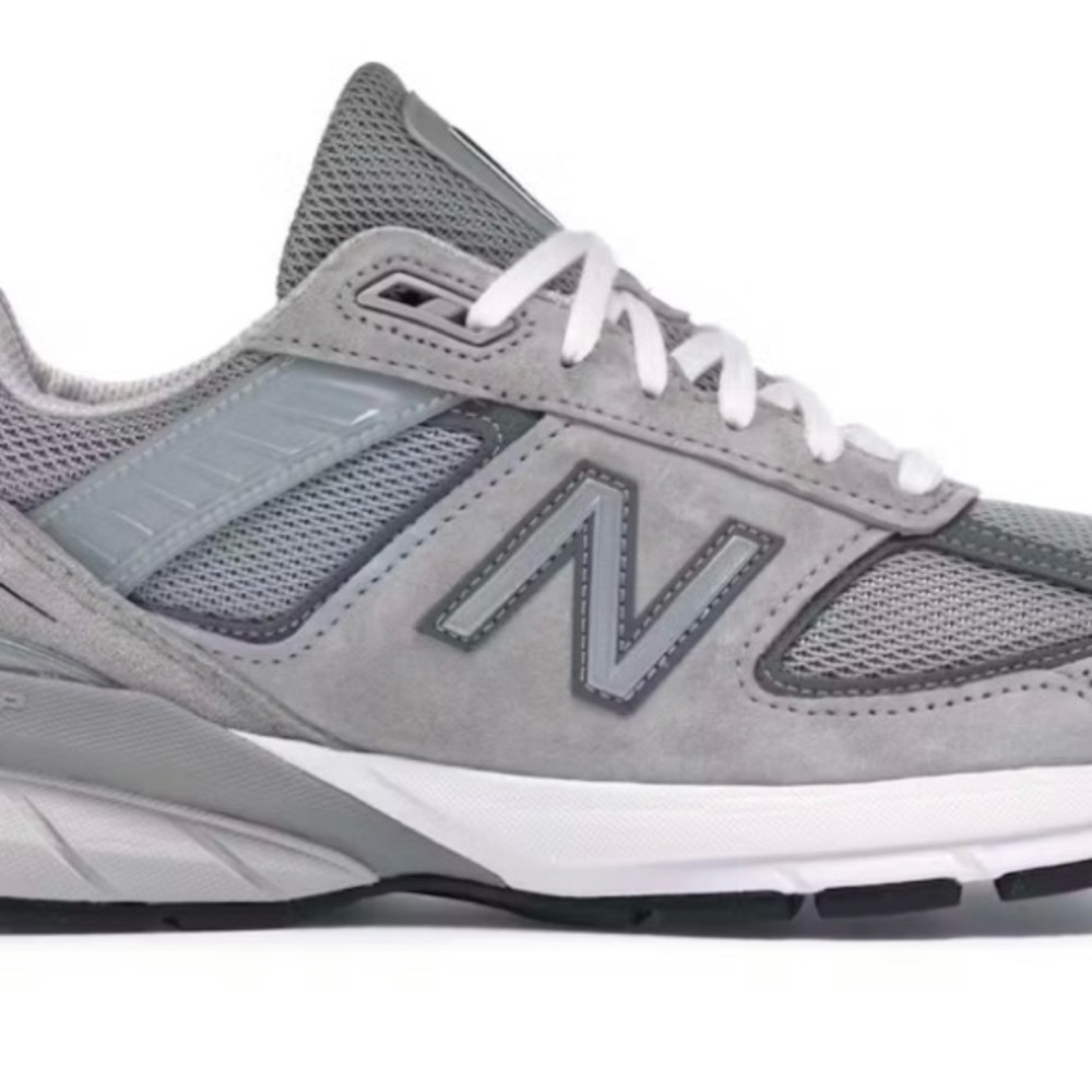 New Balance Gray Sneakers 990v5